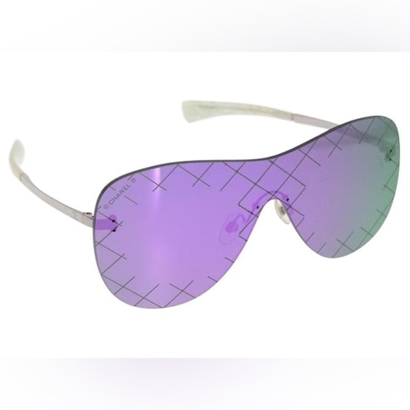 CHANEL Quilted RunwayCrosshatch PurpleMirrored glassses